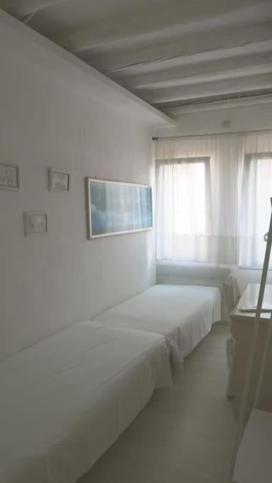 Apartment With Terrace In Chioggia'S Main Square エクステリア 写真