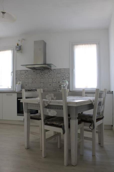 Apartment With Terrace In Chioggia'S Main Square エクステリア 写真