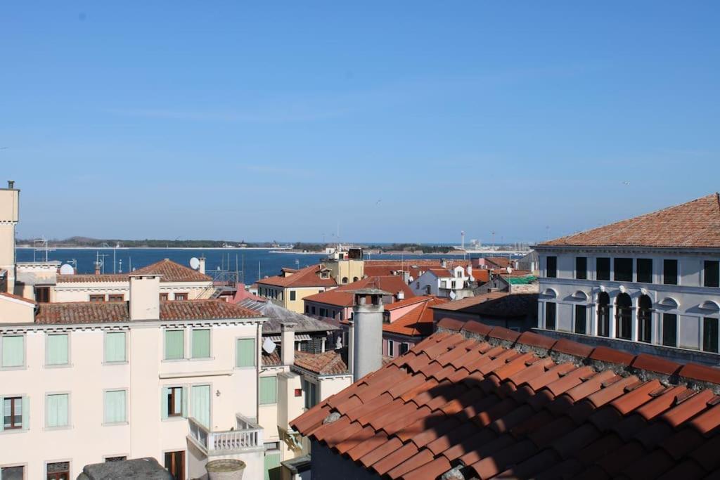 Apartment With Terrace In Chioggia'S Main Square エクステリア 写真