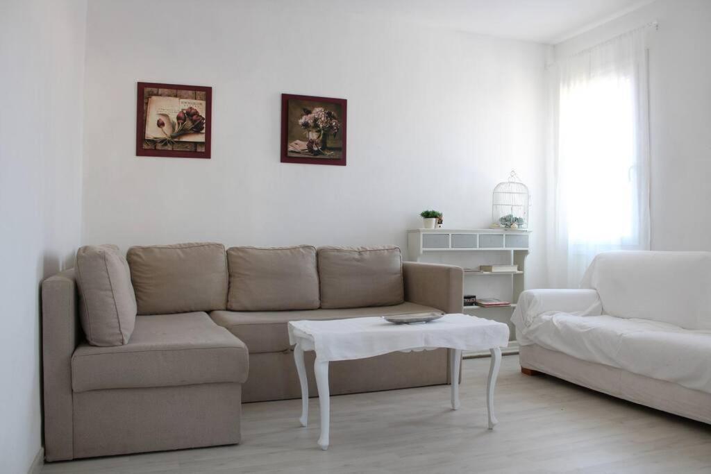 Apartment With Terrace In Chioggia'S Main Square エクステリア 写真